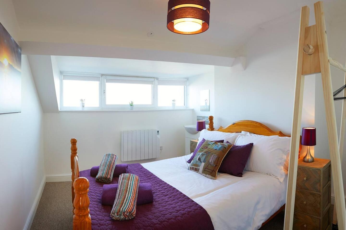 Denelea - Stunning Sea Views! Scarborough Exteriör bild