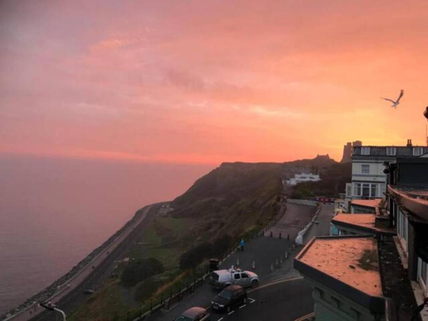 Denelea - Stunning Sea Views! Scarborough Exteriör bild